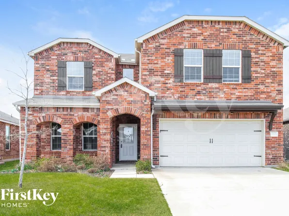 2320 Bernese Ln, Fort Worth, TX 76131