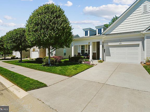 4th image of 137 Long Point Dr