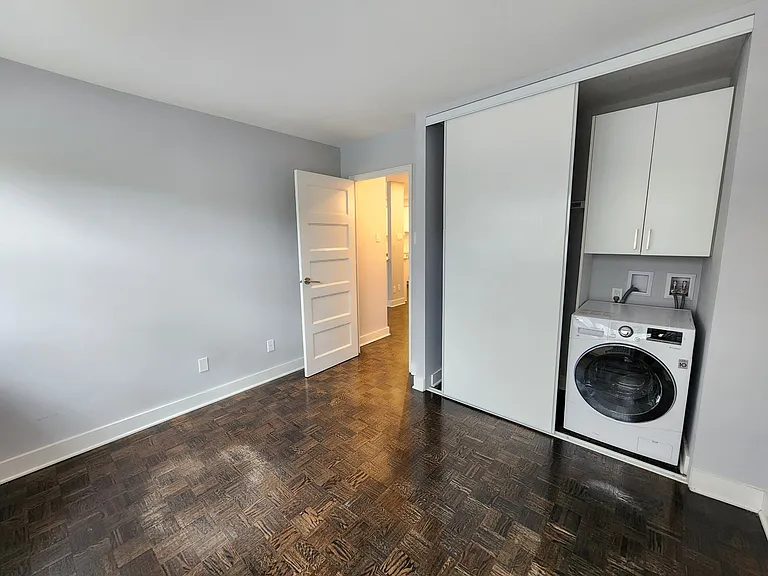 21 James St — Photo 11