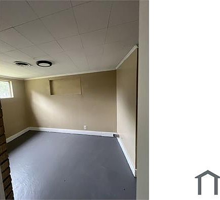 4th image of 1063 Ramona St