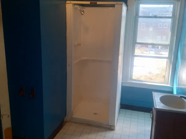 1968 Cudaback Ave #4, Niagara Falls, NY 14303