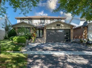 2545 Evelyn Ct, Mississauga, ON L5A 3V1