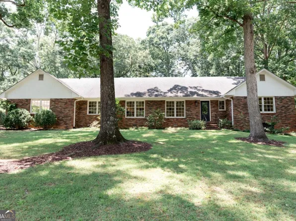 180 Sunnybrook Dr, Athens, GA 30605