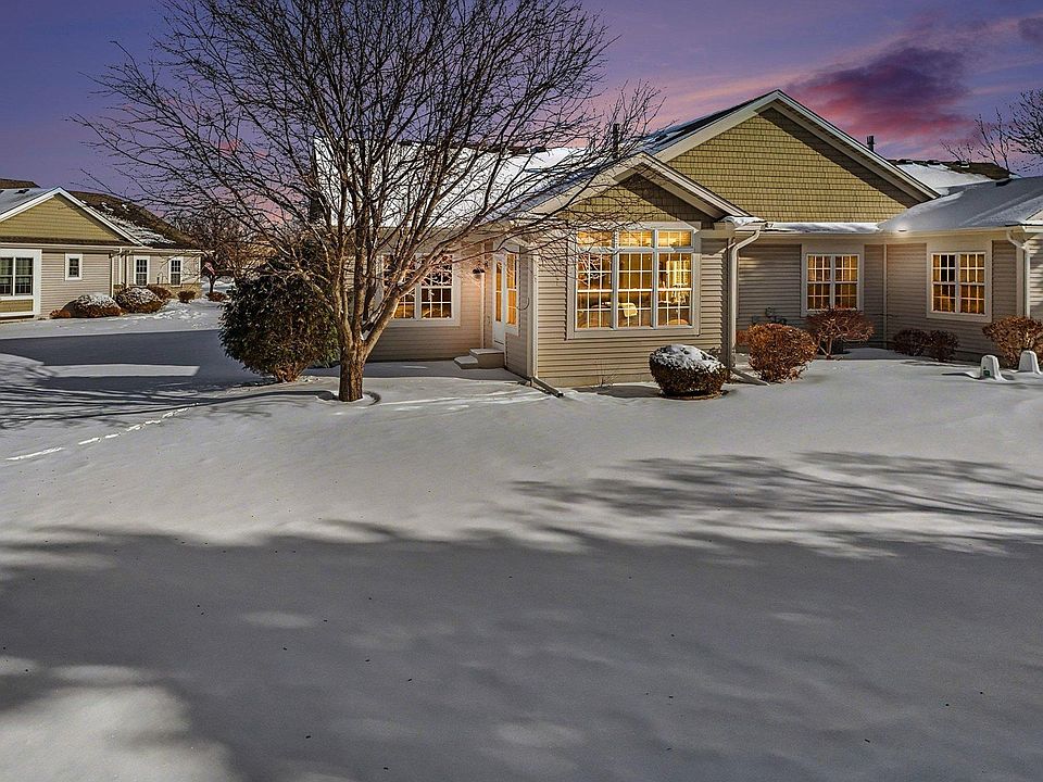 1st image of 14461 Freesia Way