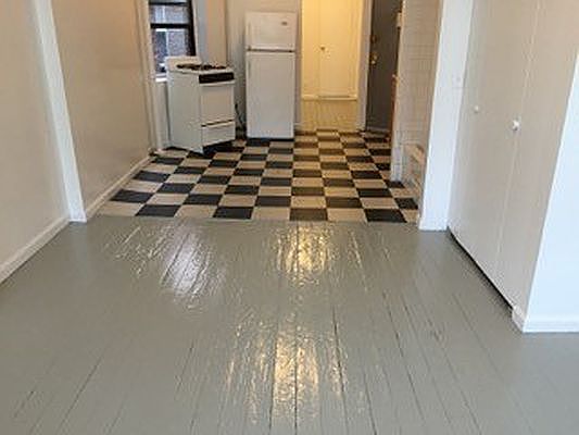 3rd image of 512 E 12th St APT 15