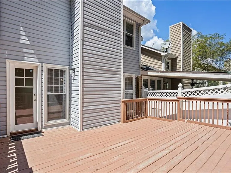 1672 Paddlewheel Dr — Photo 18