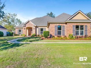 385 Surtees St, Fairhope, AL 36532