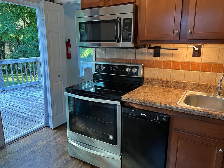 Roberts Rd SW — Photo 13