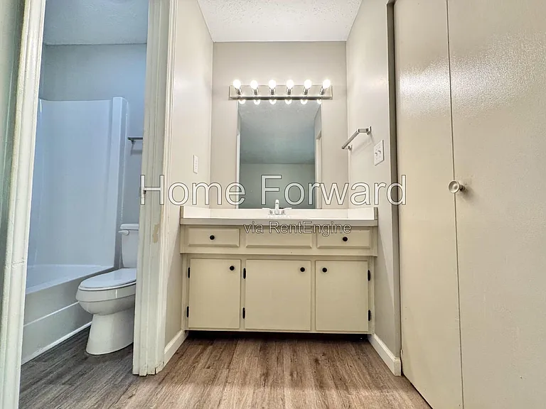 417 Harrodswood Rd #A — Photo 11