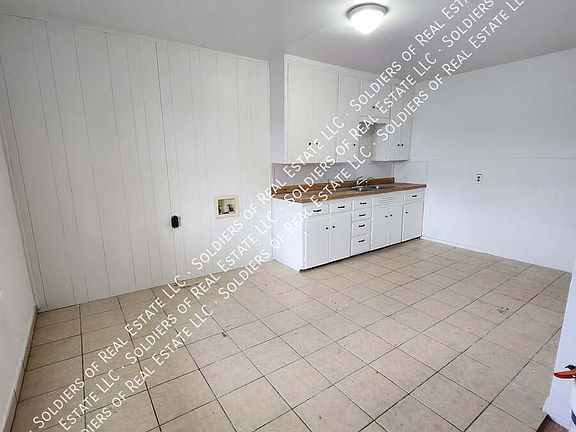 3rd image of 1508 N College St