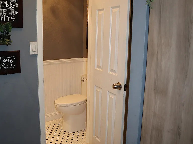 6185 N Granite Reef Rd — Photo 3
