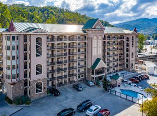 210 Roaring Fork Ext STE 406, Gatlinburg, TN 37738