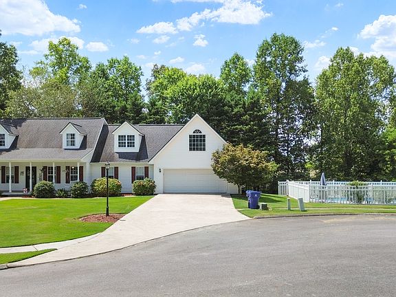 2nd image of 379 Quail Run Trce NE