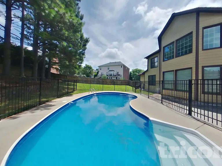 129 Green Branch Dr — Photo 20