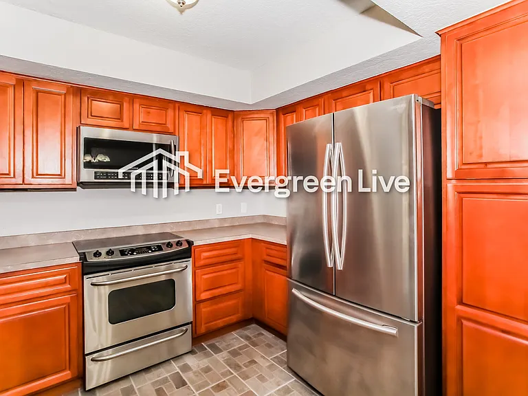 2837 Green Canyon Dr — Photo 7