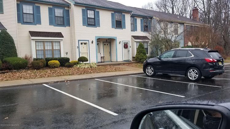 1st image of 3 Eastwick Ct Unit 6