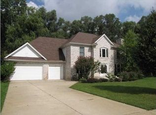 1885 Flowers Mill Dr NE, Grand Rapids, MI 49525