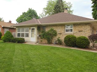 5486 N 13th St, Milwaukee, WI 53209