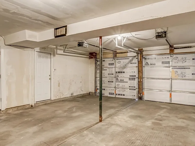 482 W 80th Ave — Photo 10