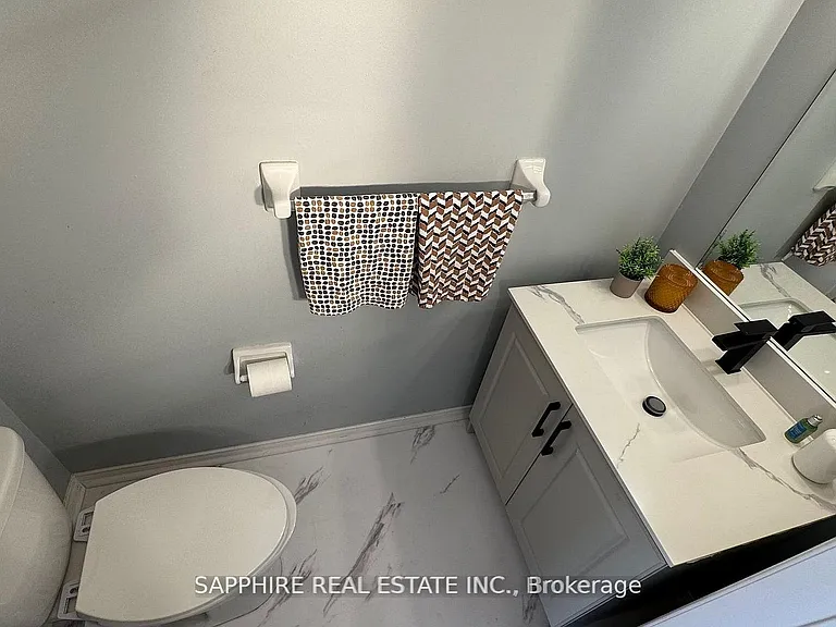 3255 Redpath Cir — Photo 11