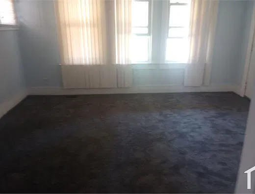 2 bed, 2800 sqft, $1,000 — Photo 4