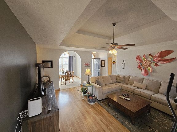 3rd image of 102 Kingsley Drive