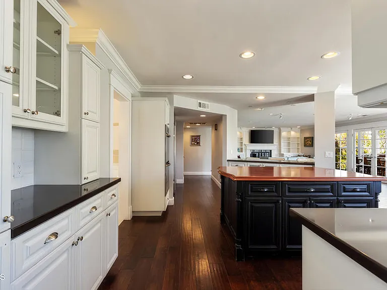 5188 Vista Miguel Dr — Photo 12