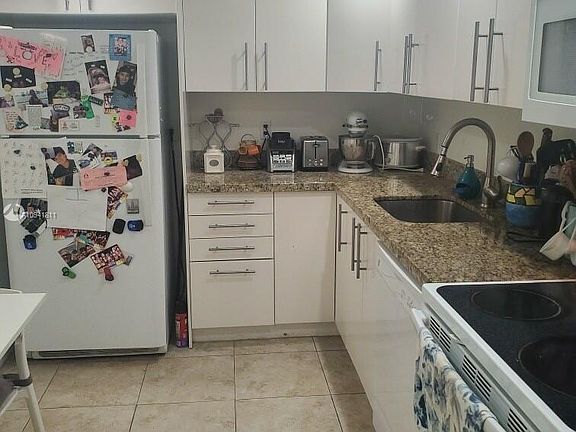 3rd image of 9381 E Bay Harbor Dr APT 304S
