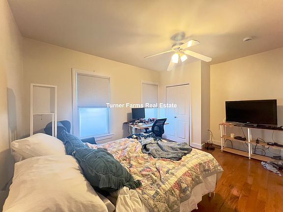 4th image of 60 Walden St #1F