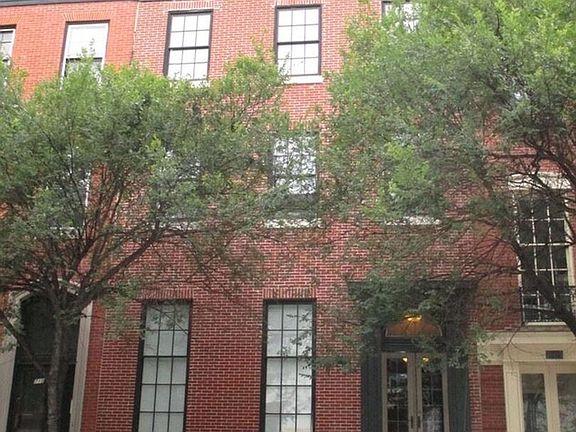 5th image of 712 St Paul St APT 9