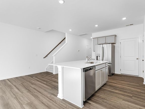 7th image of this home