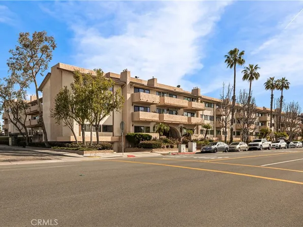 12300 Montecito Rd APT 24, Seal Beach, CA 90740