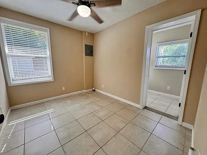850 Chapin St — Photo 19