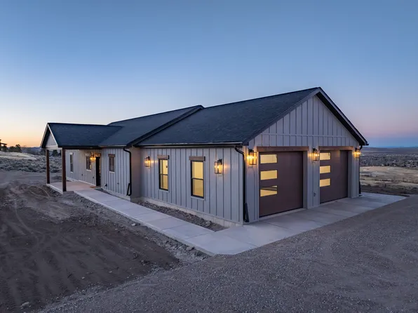 298 Hillside Dr, Lander, WY 82520