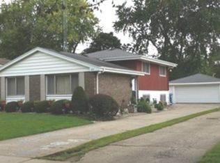 873 S 7th Ave, Kankakee, IL 60901