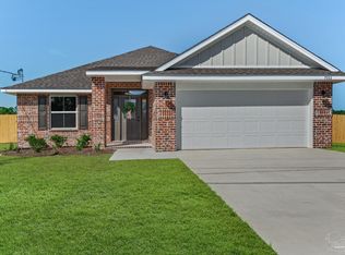 7945 Twin Lake Dr, Milton, FL 32583