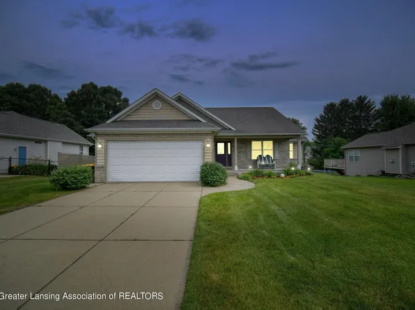 3782 Kirkland Ridge Dr, Holt, MI 48842