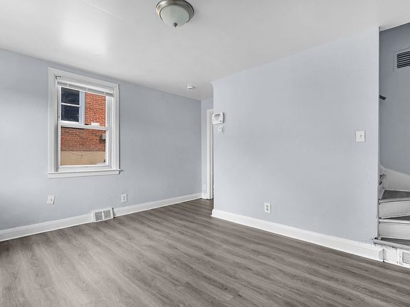 4th image of 2729 Round Rd