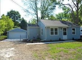 6327 Cooper Rd, Lansing, MI 48911