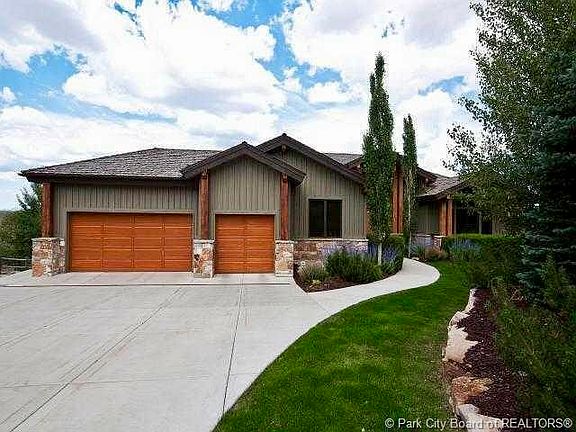 2nd image of 2741 Uintah Ct