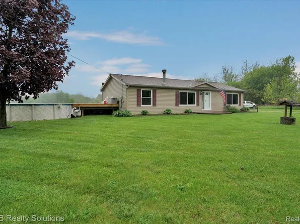 5951 English Rd, Silverwood, MI 48760