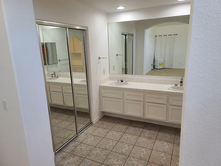 344 Velite Dr — Photo 11