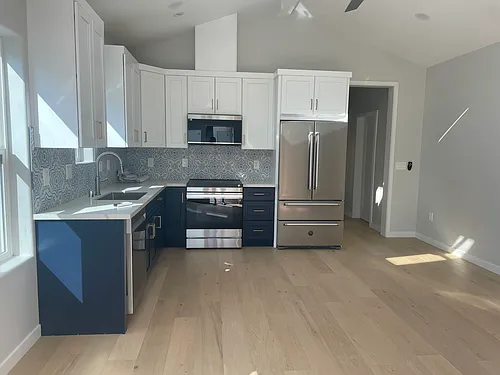 699 Banyan Ln Photo 1