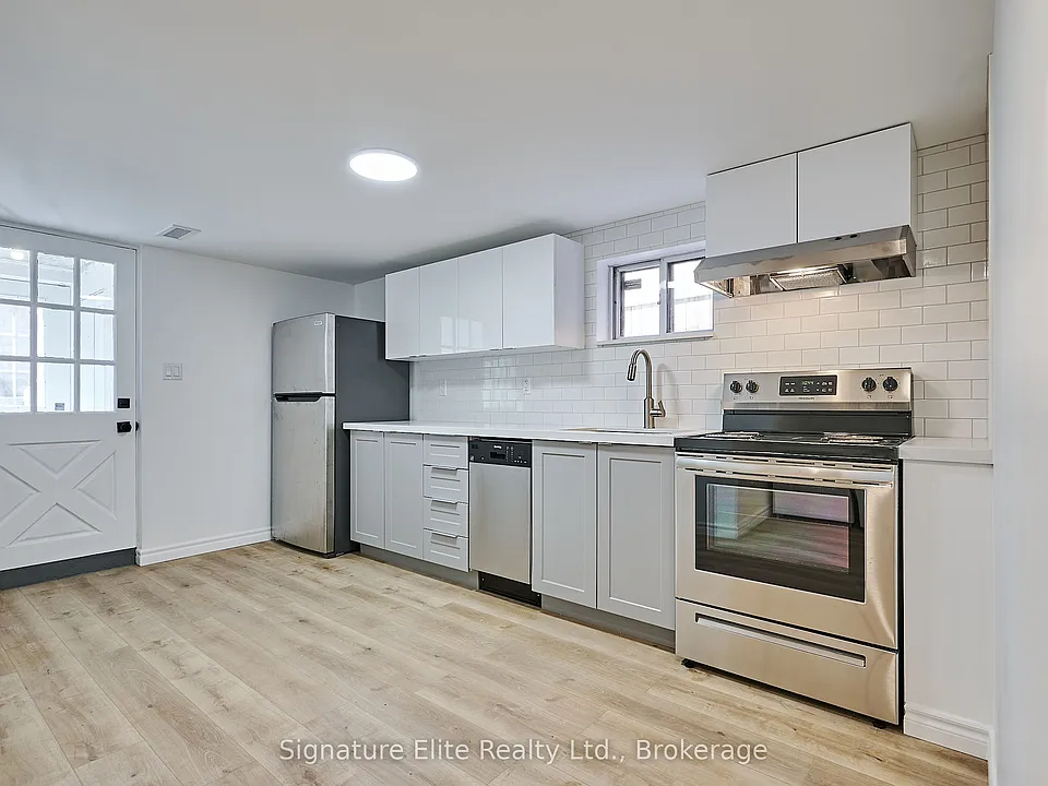 33 Armstrong Ave #BASEMENT