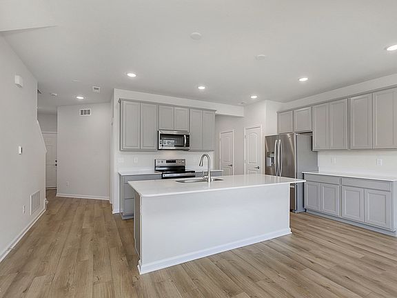 4th image of 3283 Haflinger Dr