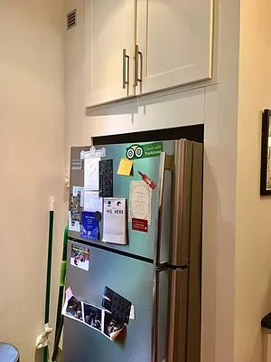 Rented by Bank Neary | media 72