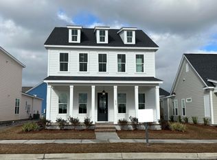 212 Midtown Ave, Summerville, SC 29486