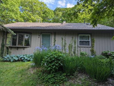 325 East St, Williamsburg, MA, 01096