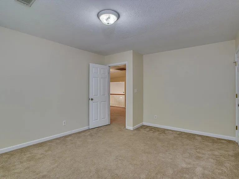 538 Midland Pass — Photo 19