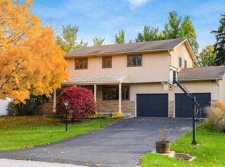 3715 Ridgewood Dr, Hilliard, OH 43026